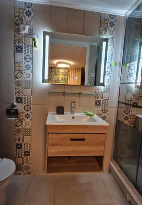 Photo of Others in Larnod