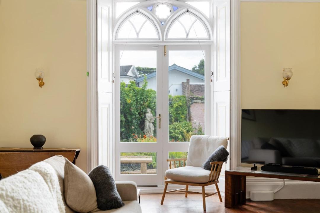 Photo of Livingroom in Exeter