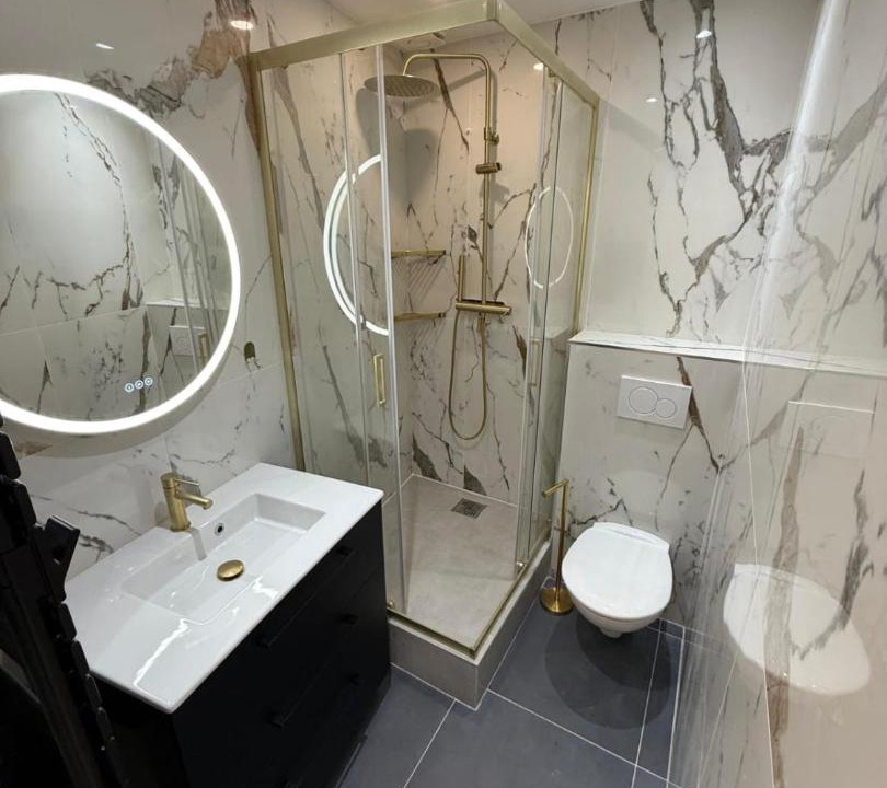 Photo of Bathroom in Chantiers