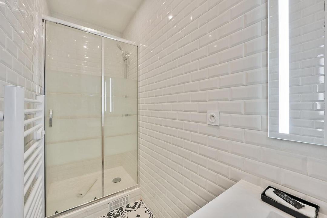 Photo of Bathroom in Ferrieres-en-Brie