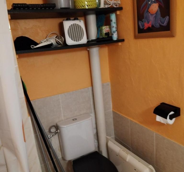 Photo of Bathroom in Laguiole