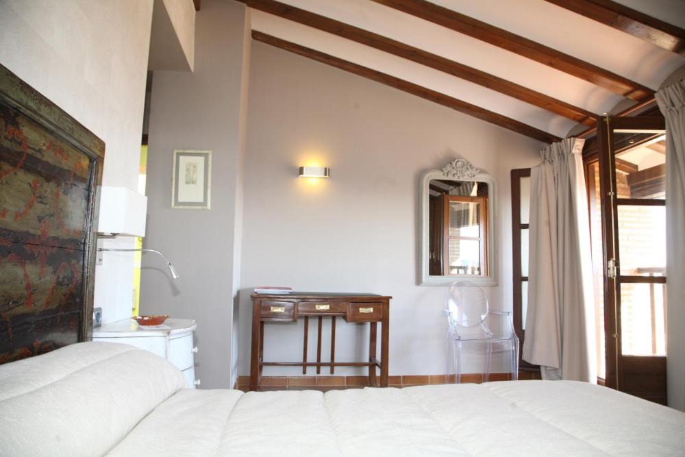 Photo of Others in Alquezar