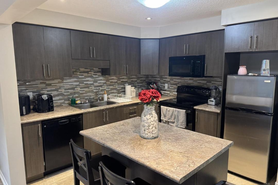 Photo of Kitchen in Grand River South
