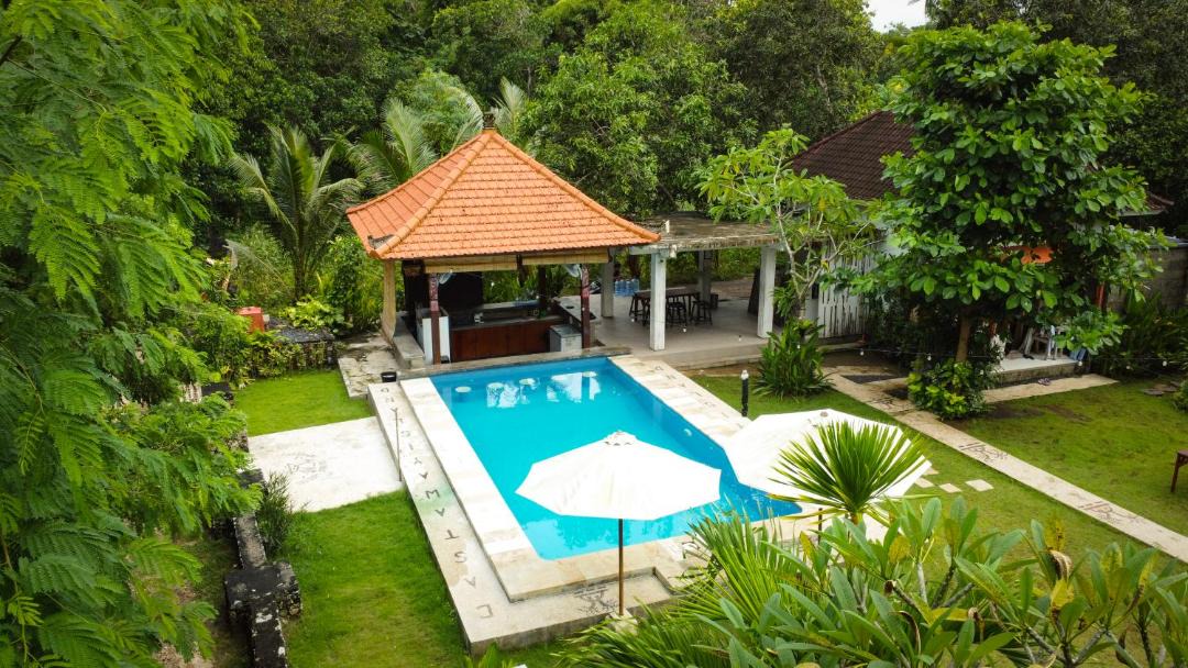 Photo of Others in Mushroom Bay