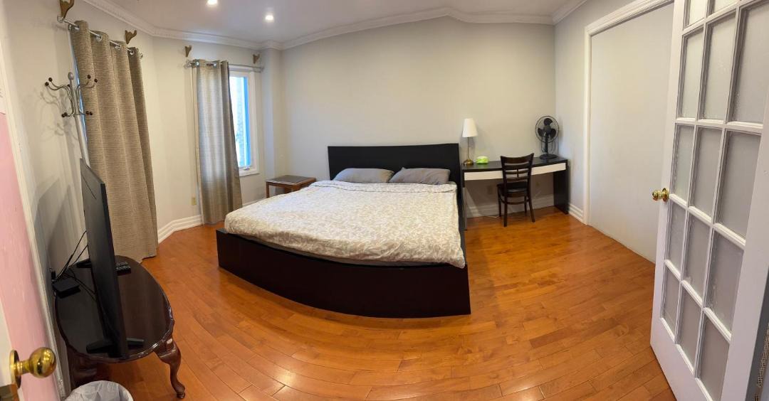 Photo of Bedroom in Mississauga