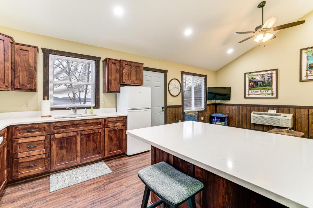 Photo of Kitchen in Shell Knob