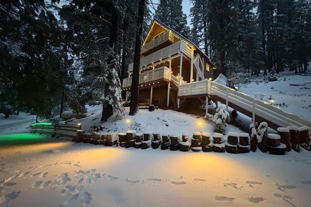 Photo of Others in Yosemite West