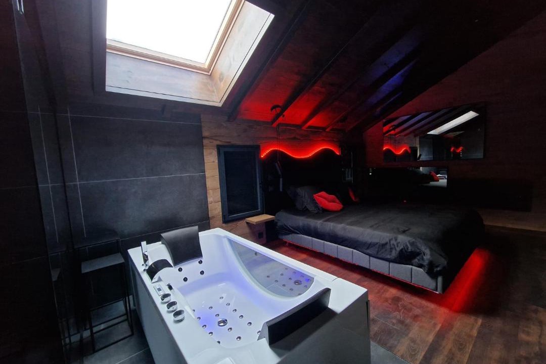 Photo of Others in Fraroz