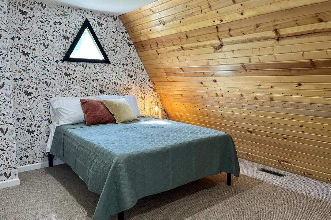 Photo of Bedroom in Makanda