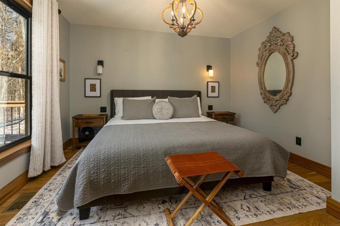 Photo of Bedroom in Carbondale