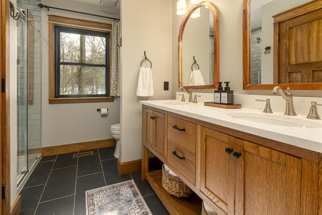 Photo of Bathroom in Carbondale