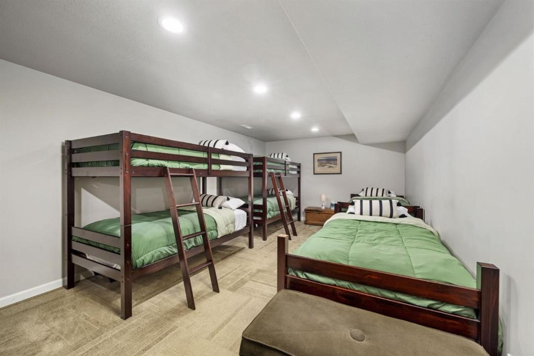 Photo of Bedroom in Simpson