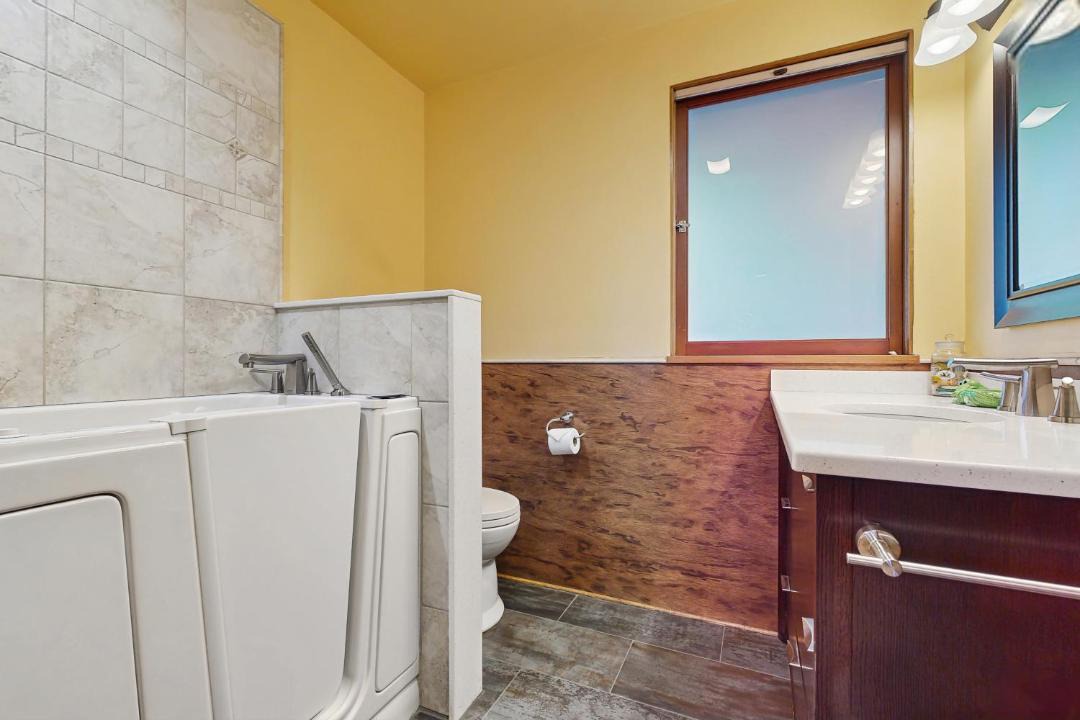 Photo of Bathroom in Sylvan-Highlands