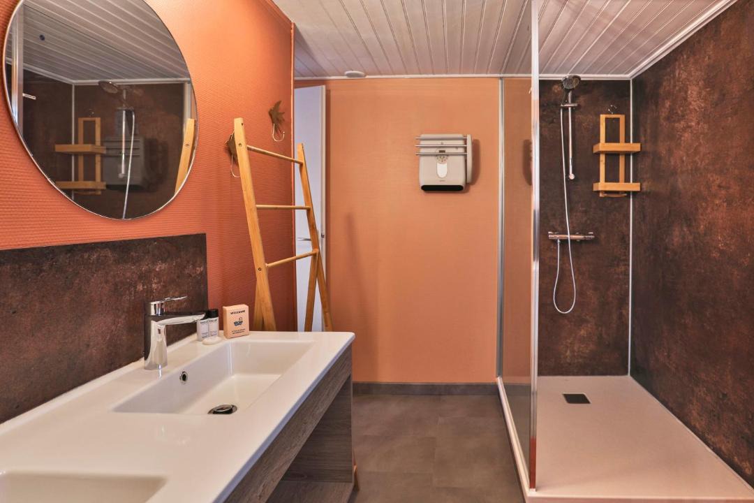 Photo of Bathroom in Jard-sur-Mer