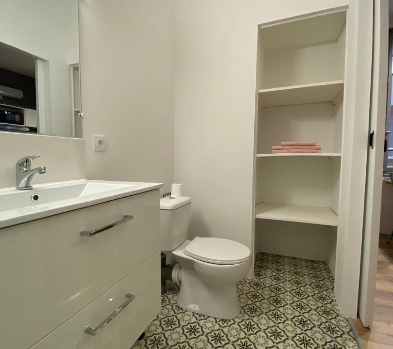 Photo of Bathroom in Valence
