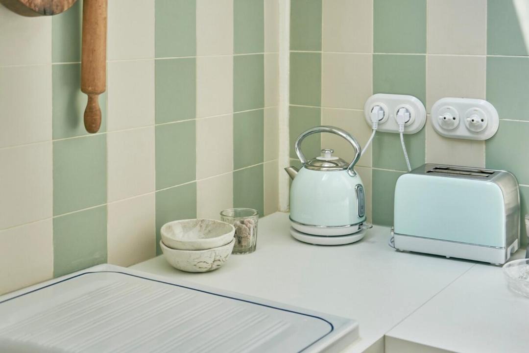 Photo of Others in Olivet