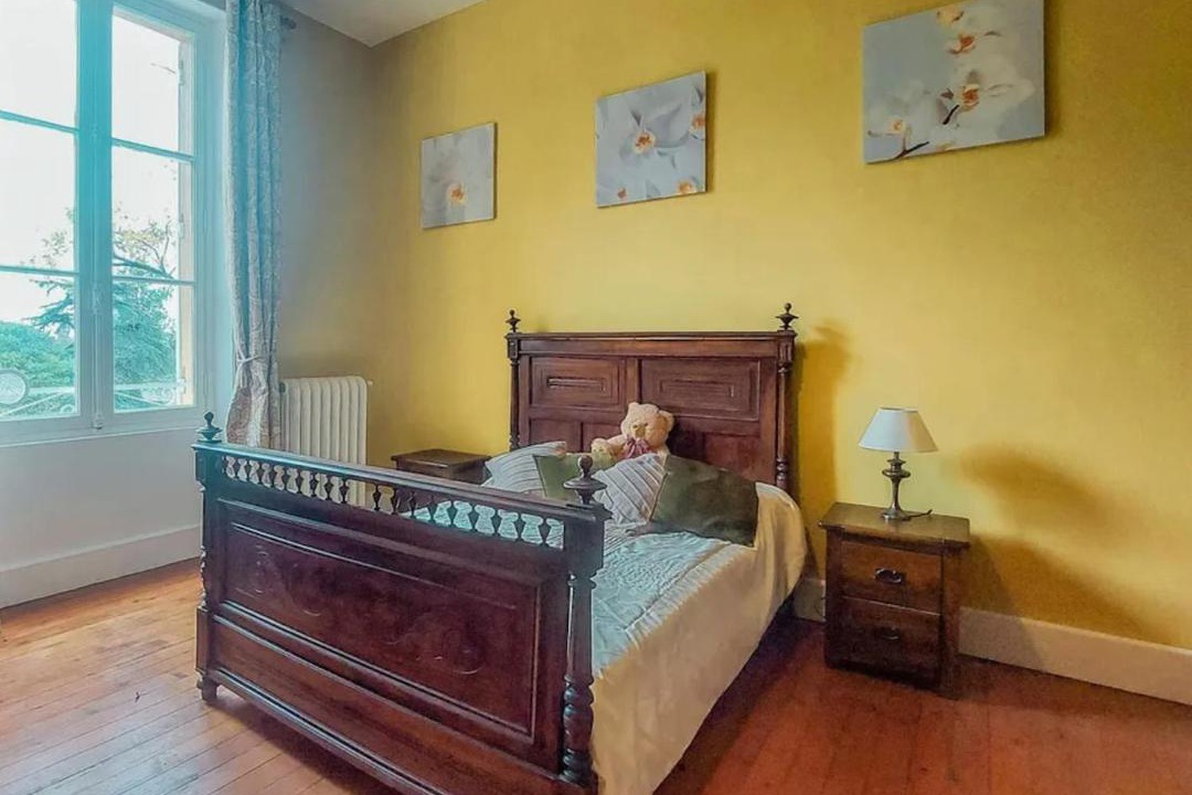 Photo of Bedroom in Fauillet
