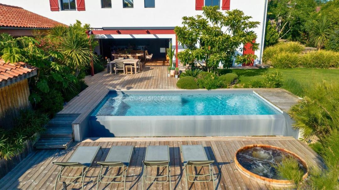 Photo of Others in Ahetze