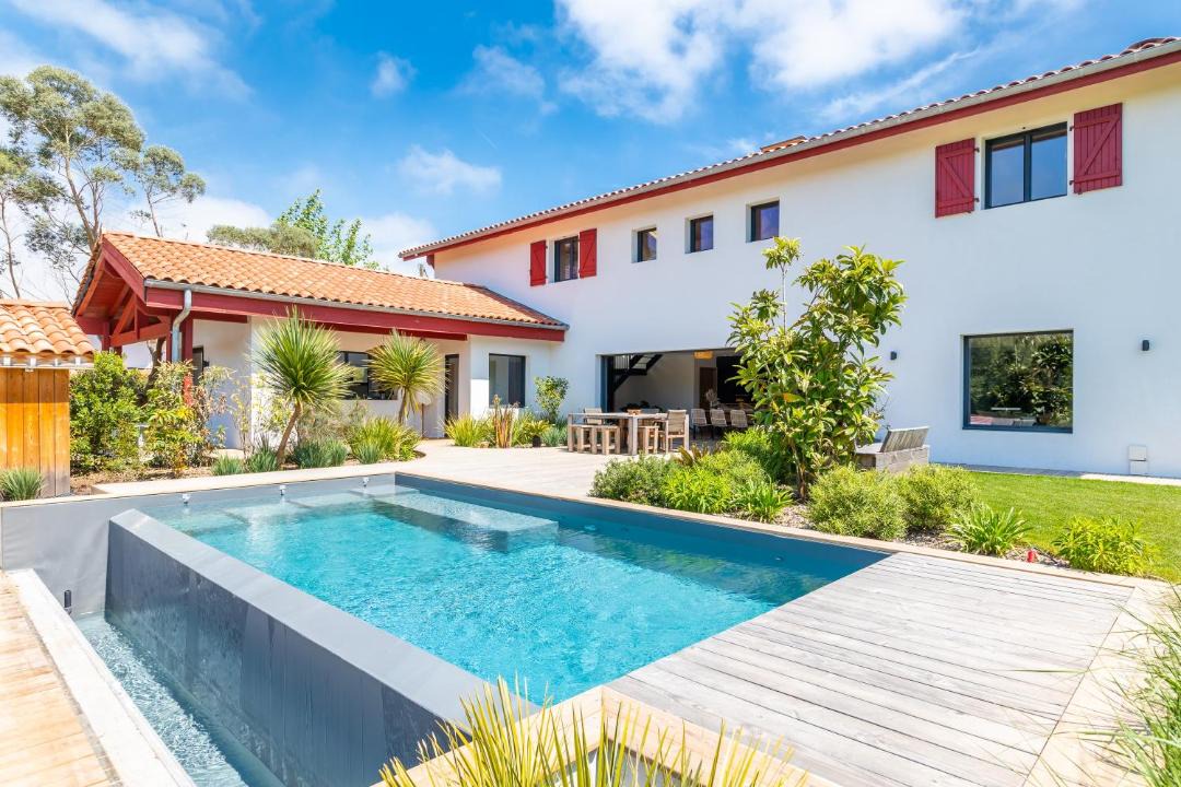 Photo of Others in Ahetze