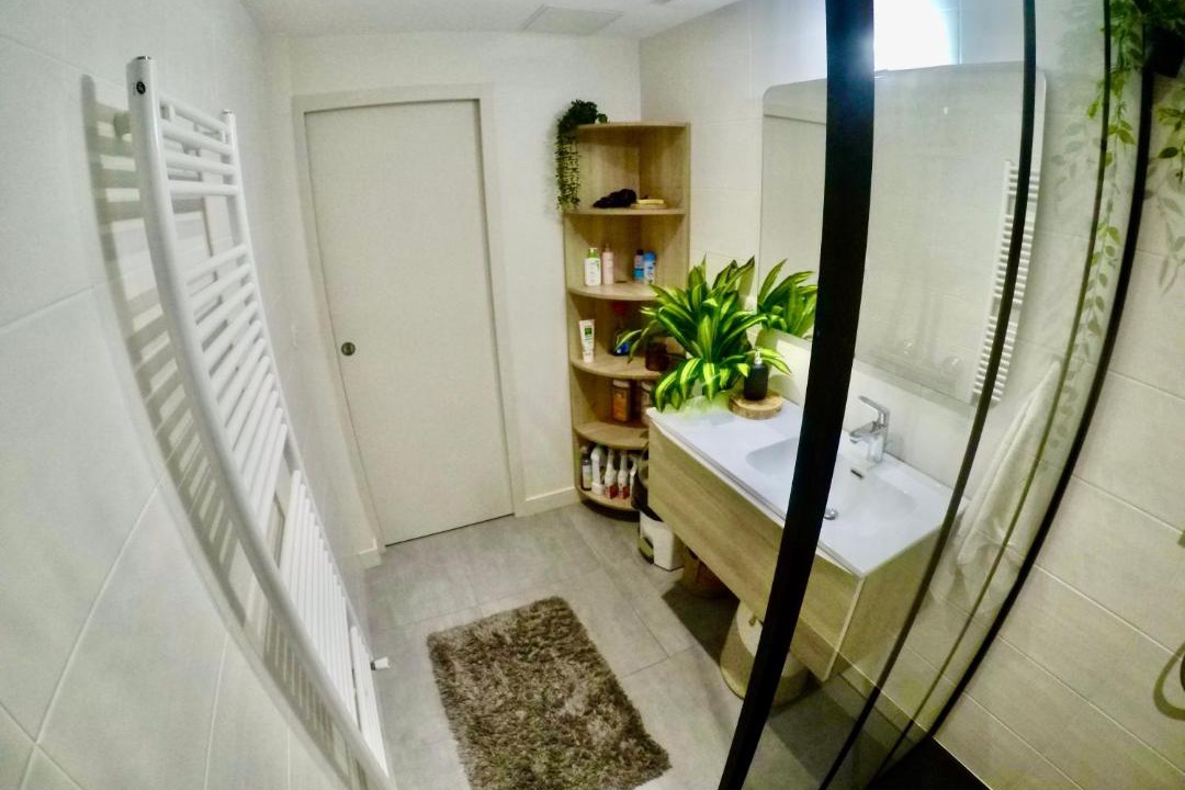 Photo of Bathroom in Beaulieu-Mangin