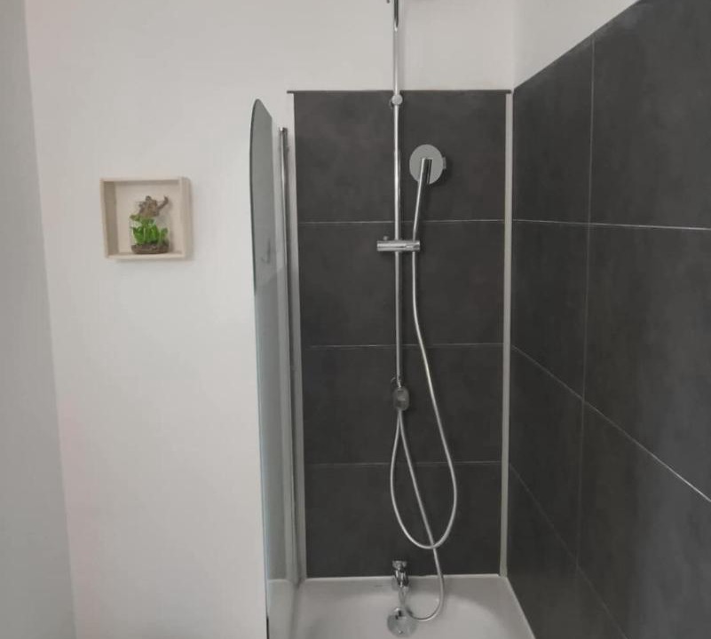 Photo of Bathroom in Calais