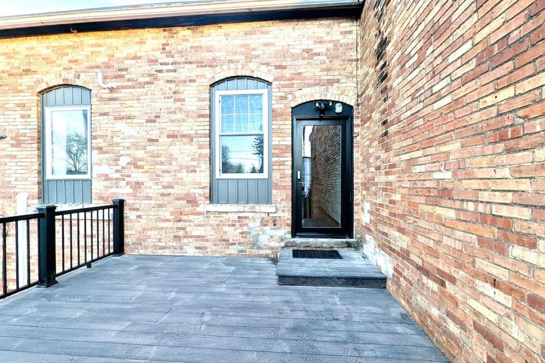 Photo of Patio Balcony in Lawrence