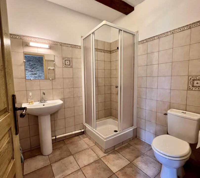 Photo of Bathroom in Villardonnel