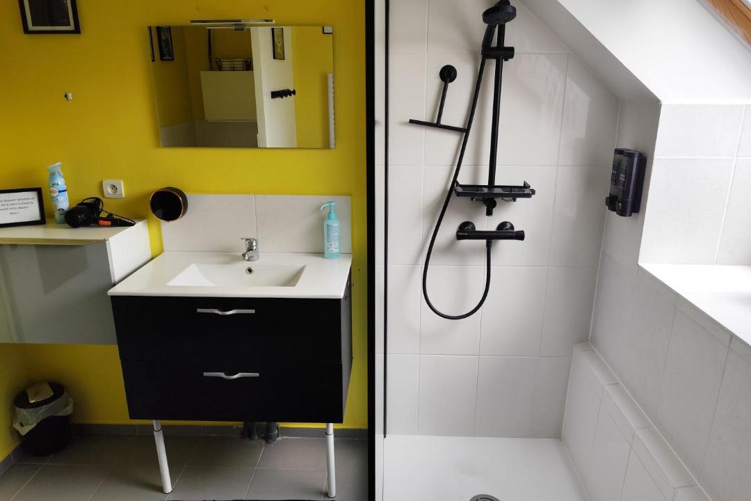 Photo of Bathroom in Tourville-la-Campagne