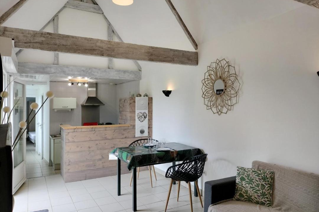 Photo of Others in Longues-sur-Mer