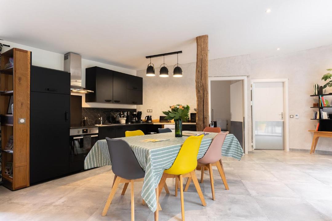 Photo of Others in La Madelaine-sous-Montreuil