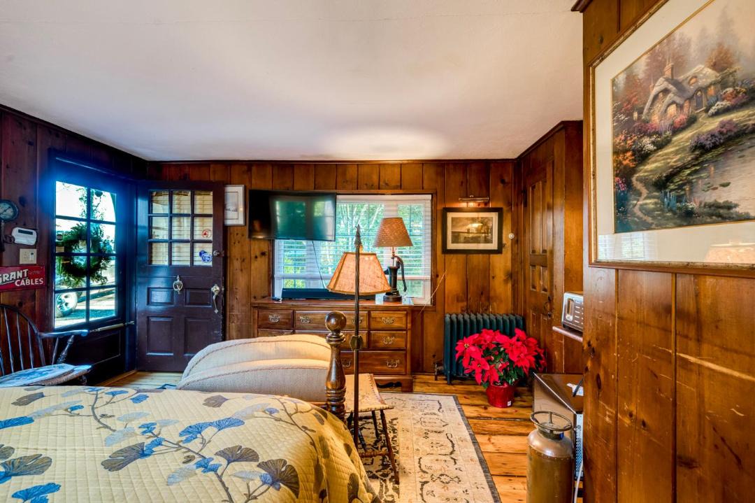 Photo of Bedroom in Norwalk