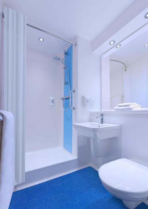 Photo of Bathroom in Skellow