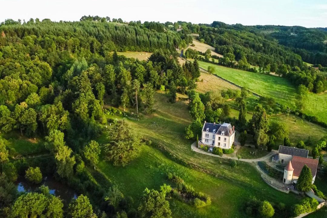 Photo of Others in Ceilloux