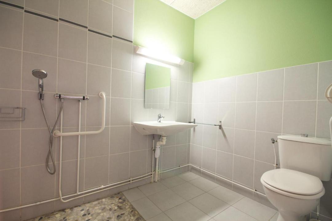 Photo of Bathroom in Pleine-Seve
