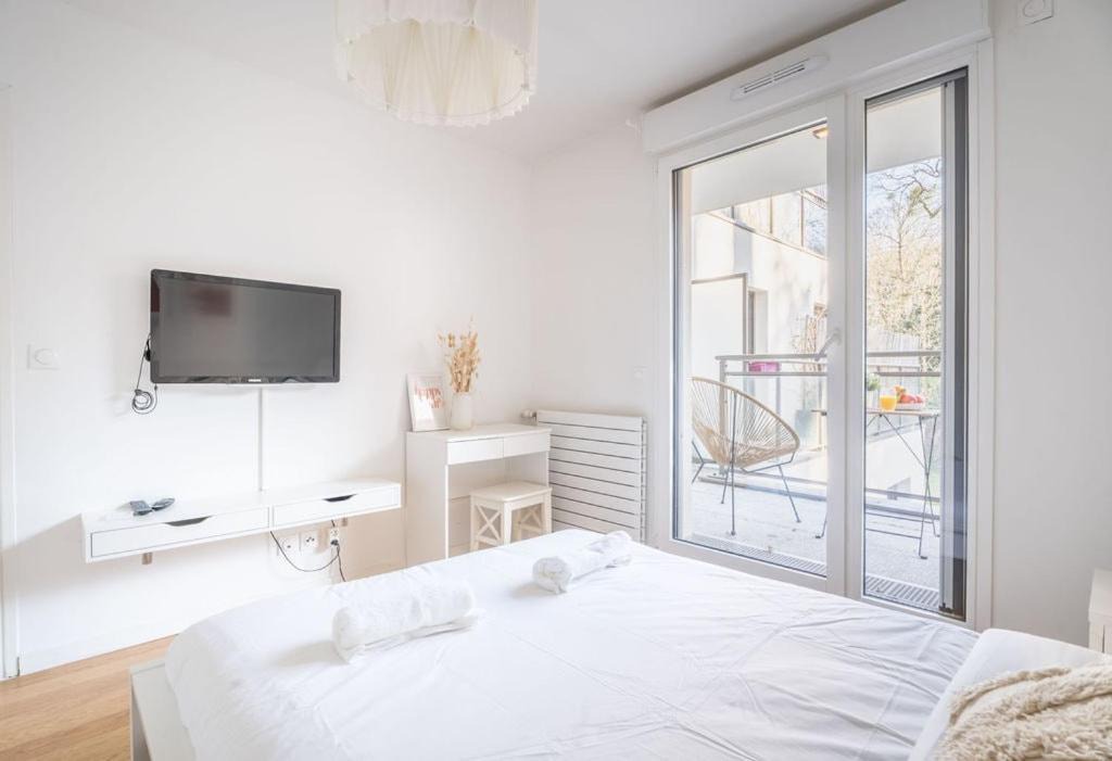 Photo of Bedroom in Chaville