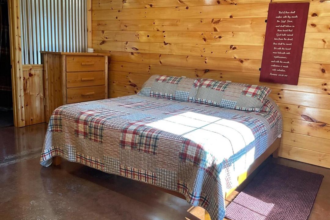Photo of Bedroom in Oneida
