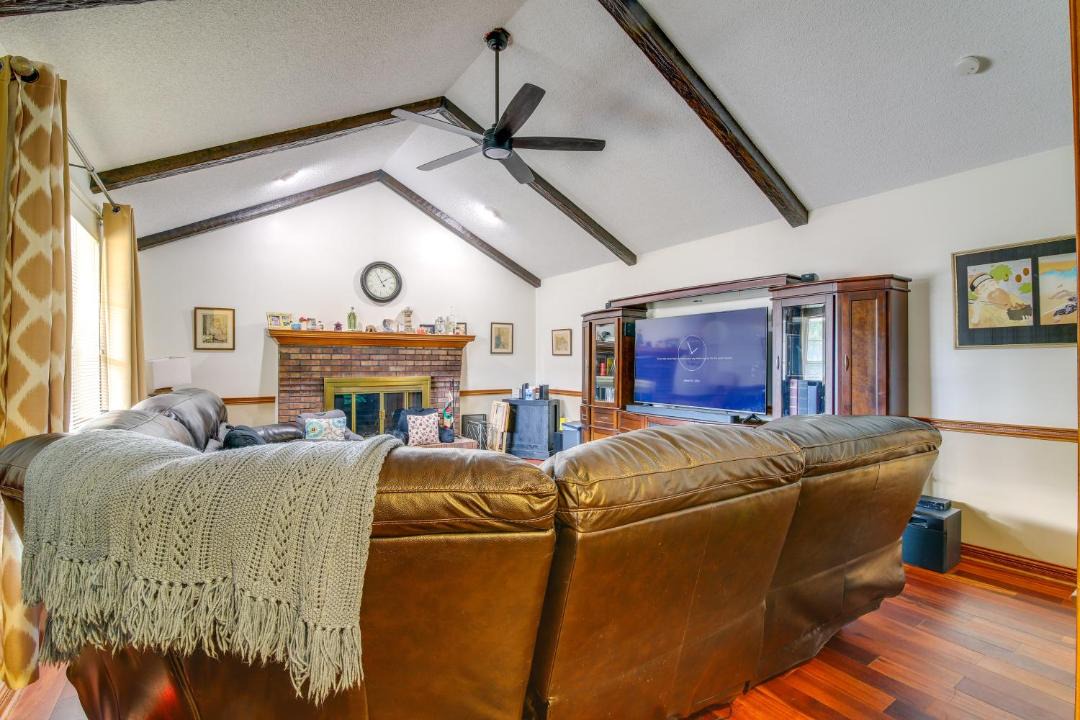 Photo of Others in Suwanee