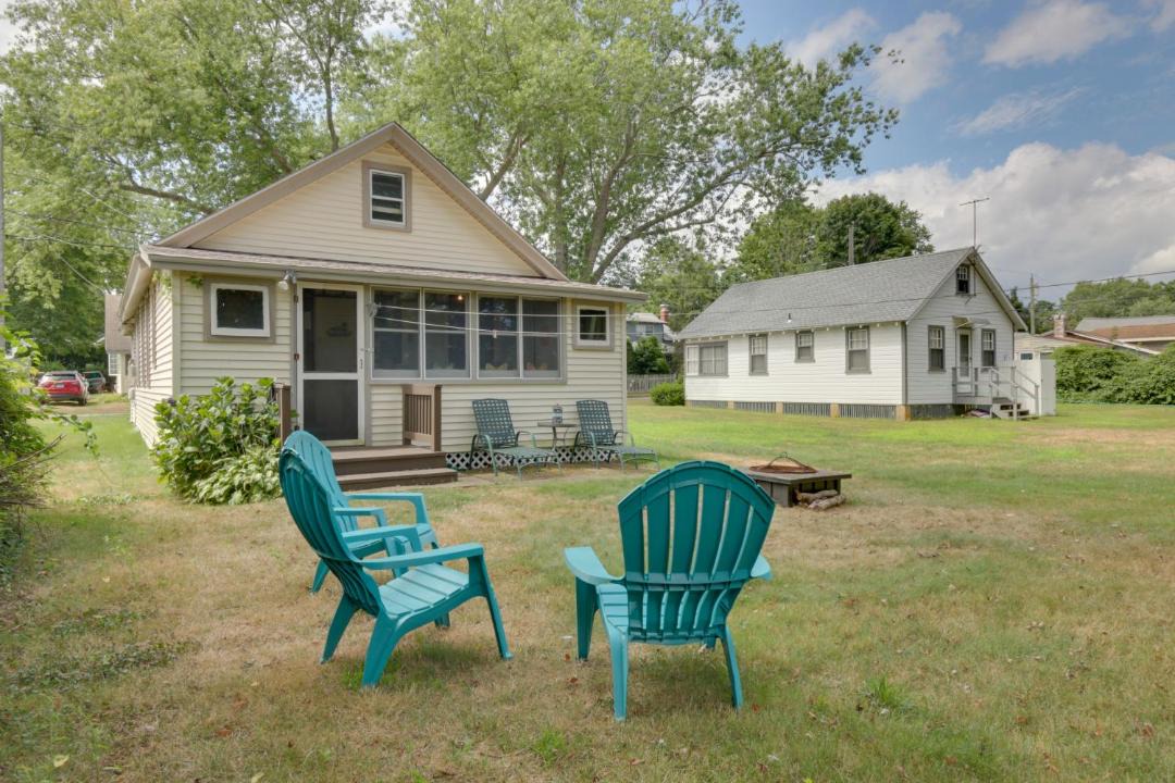 Photo of Others in Saybrook Manor