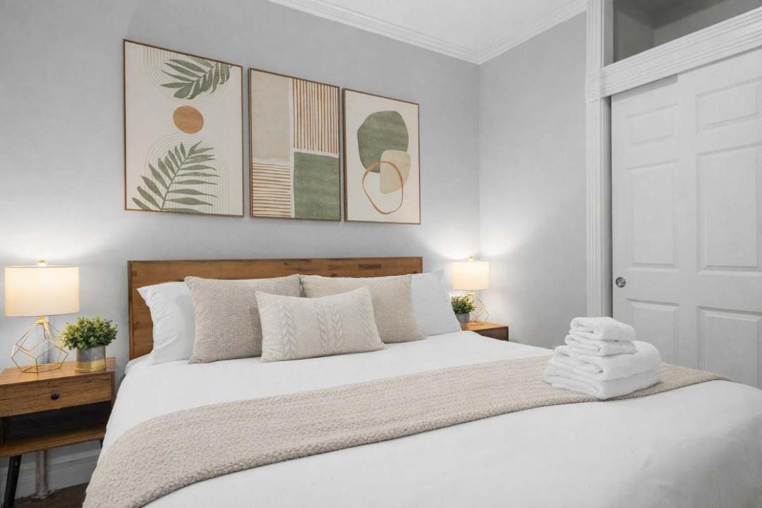 Photo of Bedroom in Upper West Side