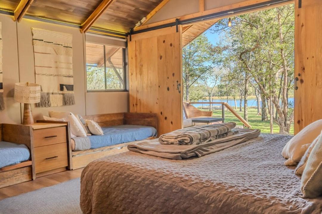 Photo of Bedroom in Bastrop