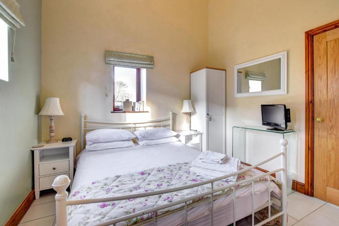 Photo of Others in Barry