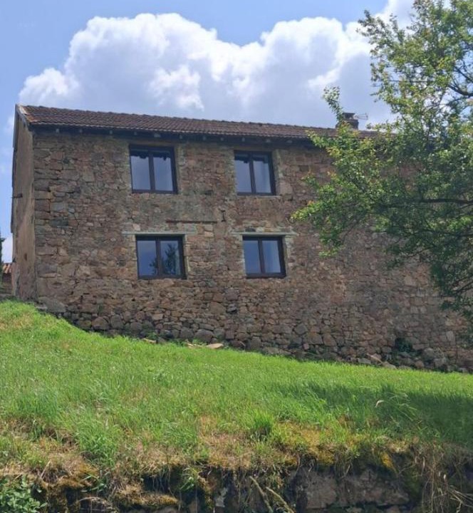 Photo of Others in Dompierre-les-Ormes