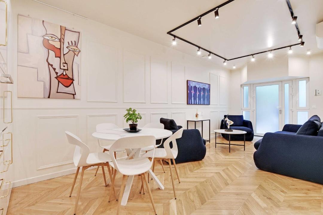 Photo of Livingroom in Quartier Saint-Ambroise
