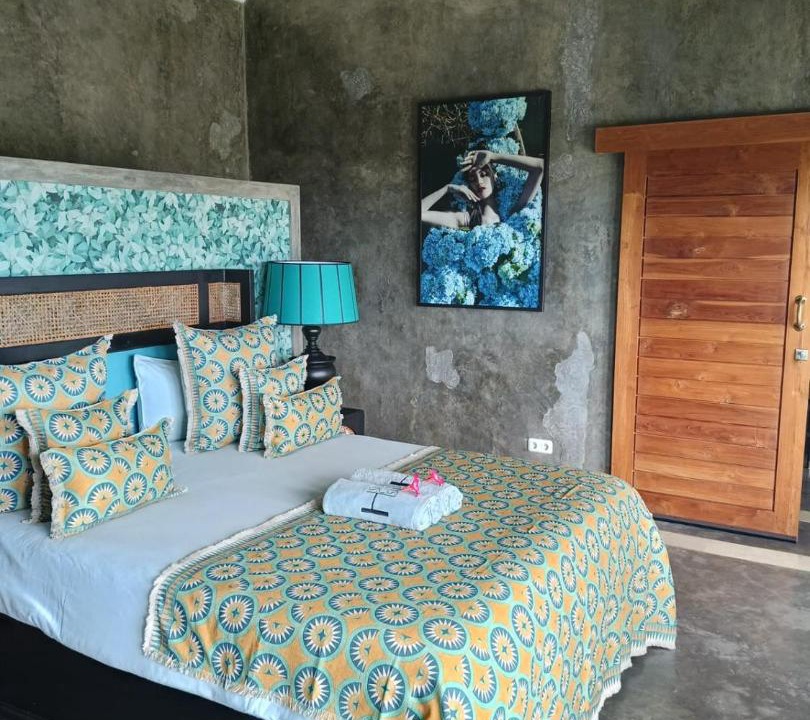 Photo of Others in Bukti