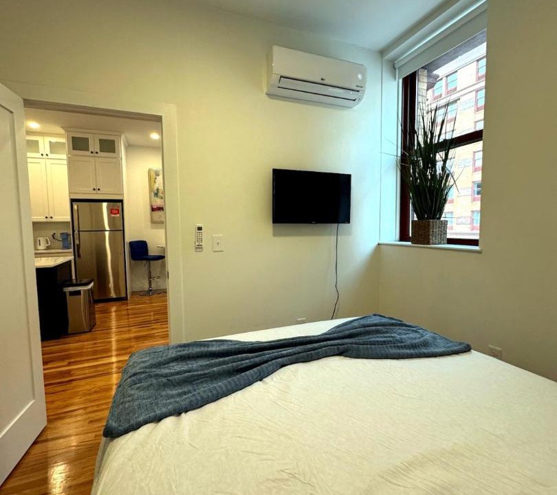 Photo of Bedroom in Downtown