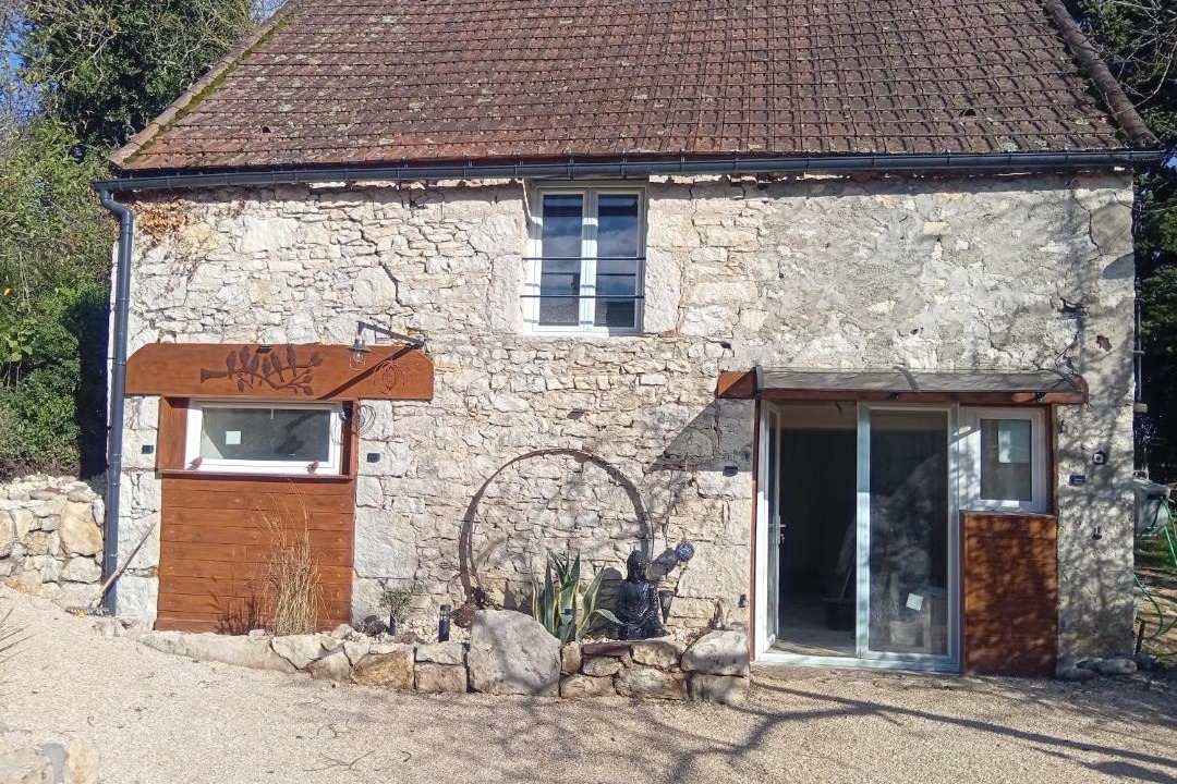 Photo of Others in Meyronne