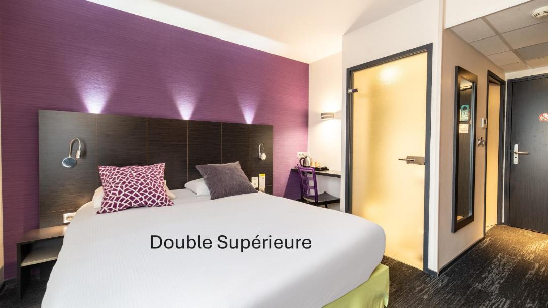 Photo of Bedroom in Limoges