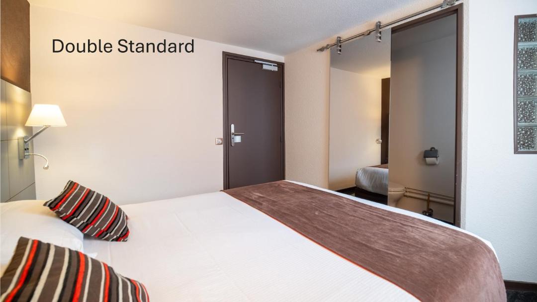 Photo of Bedroom in Limoges