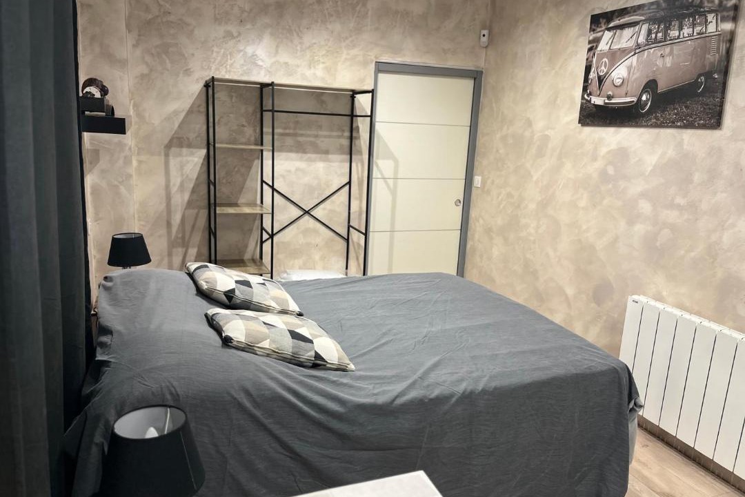 Photo of Bedroom in Colomiers