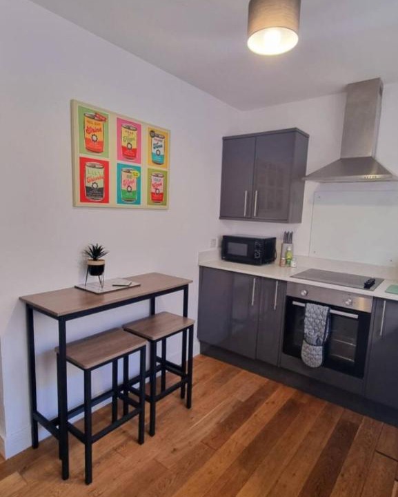 Photo of Others in Skewen